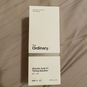 The Ordinary Glycolic Acid 7% exfoliating toning solution